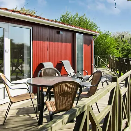 Vakantiehuis Beautiful In With 2 Bedrooms, Wifi And Outdoor Swimming Pool Allinge-Sandvig
